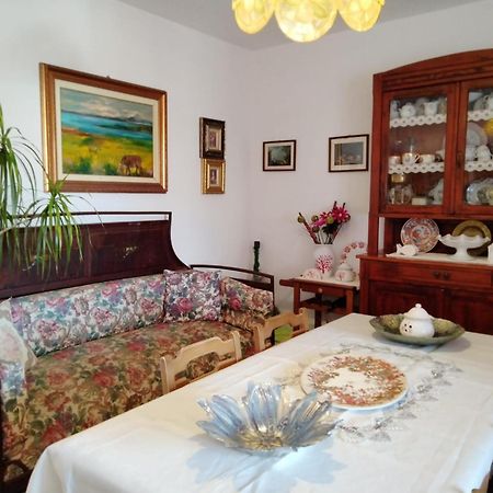 B&B Guest House Il Porto Vecchio Stintino Exterior foto