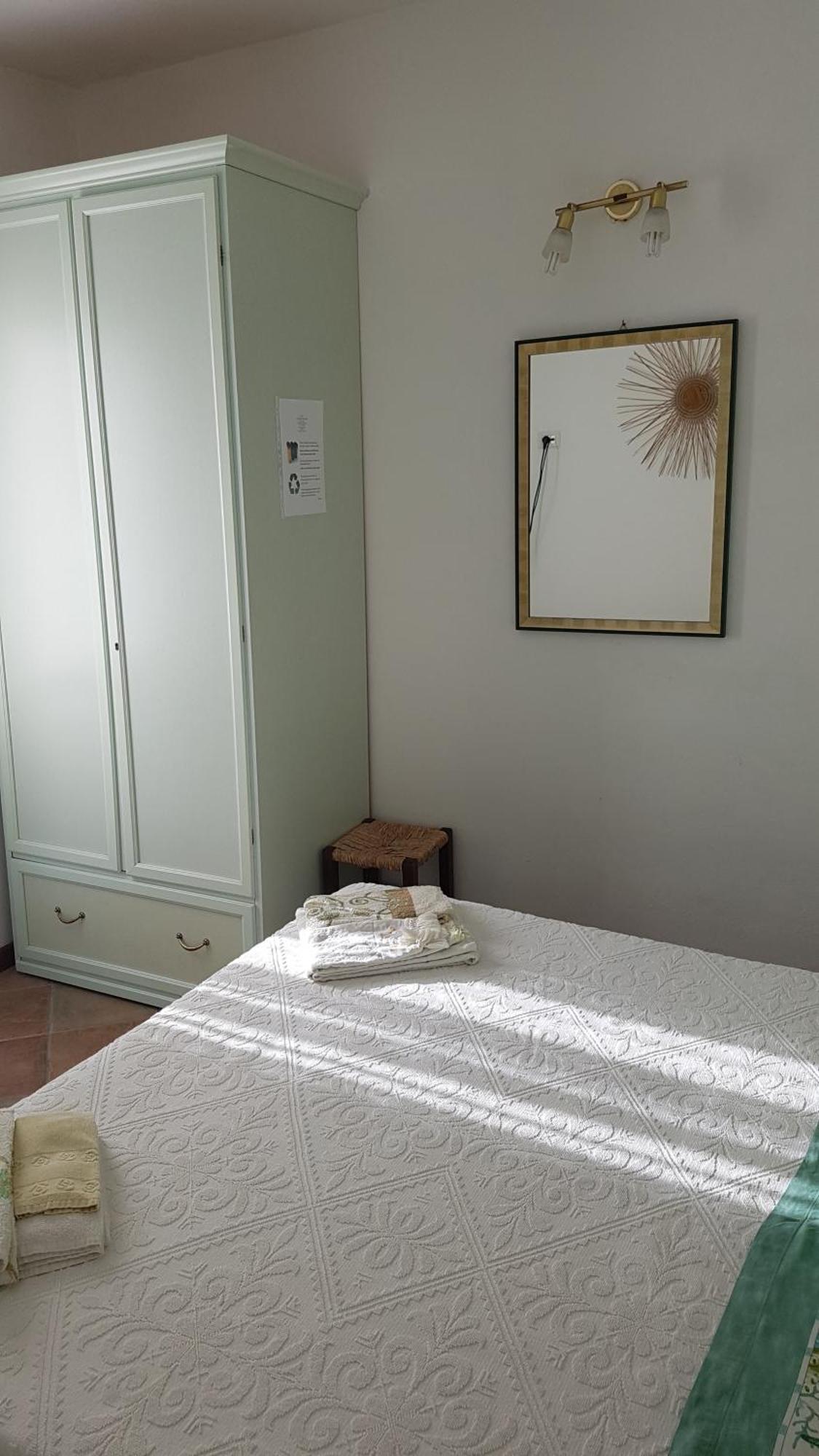 B&B Guest House Il Porto Vecchio Stintino Habitación foto